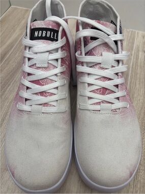 New Women’s NOBULL Mulberry Watercolor Canvas Mid performance Trainers Sz 10.5